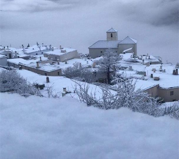 Flat for sale in Bubión, Granada - image 1 Photo 1 of Flat for sale in Bubión, Granada