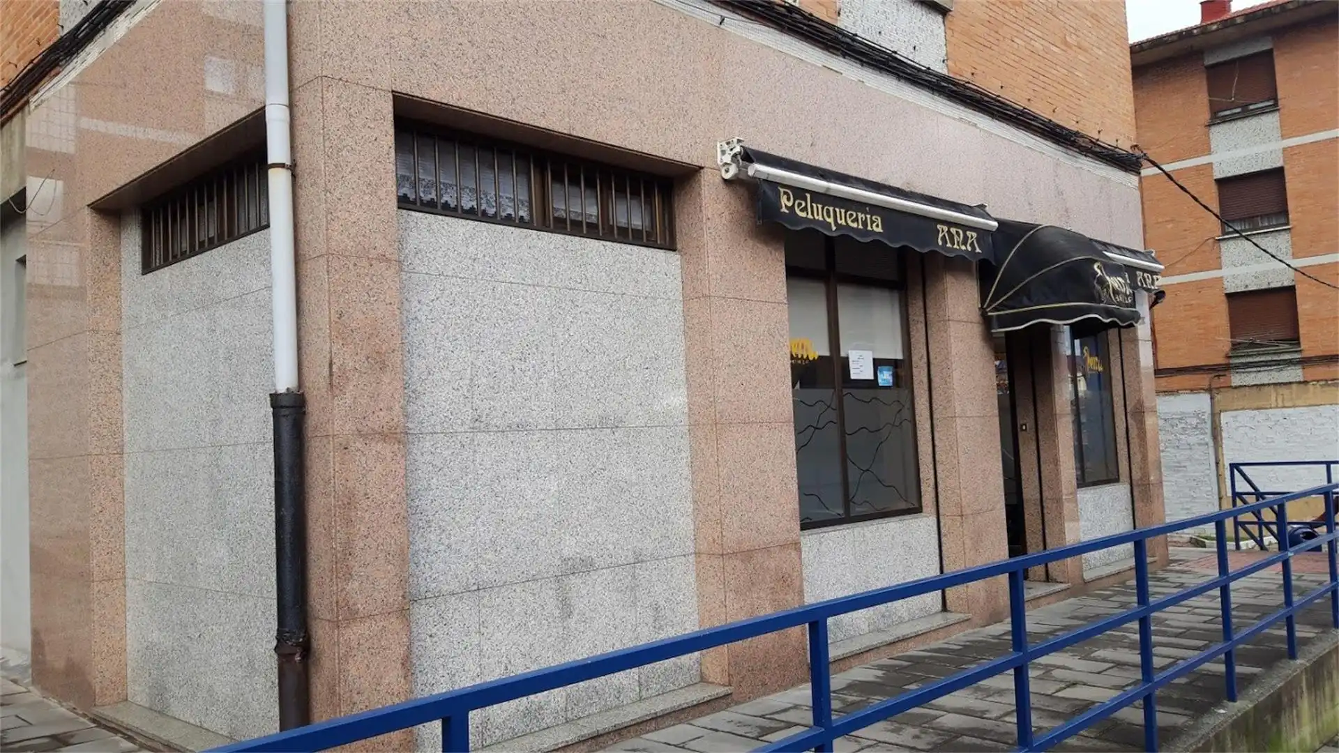 Local en venta en Grupo Alfredo Alonso Allende, 9, Repelega Vista exterior de Local en venta en Portugalete