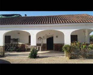 Exterior view of House or chalet for sale in Marchena  with Terrace and Swimming Pool