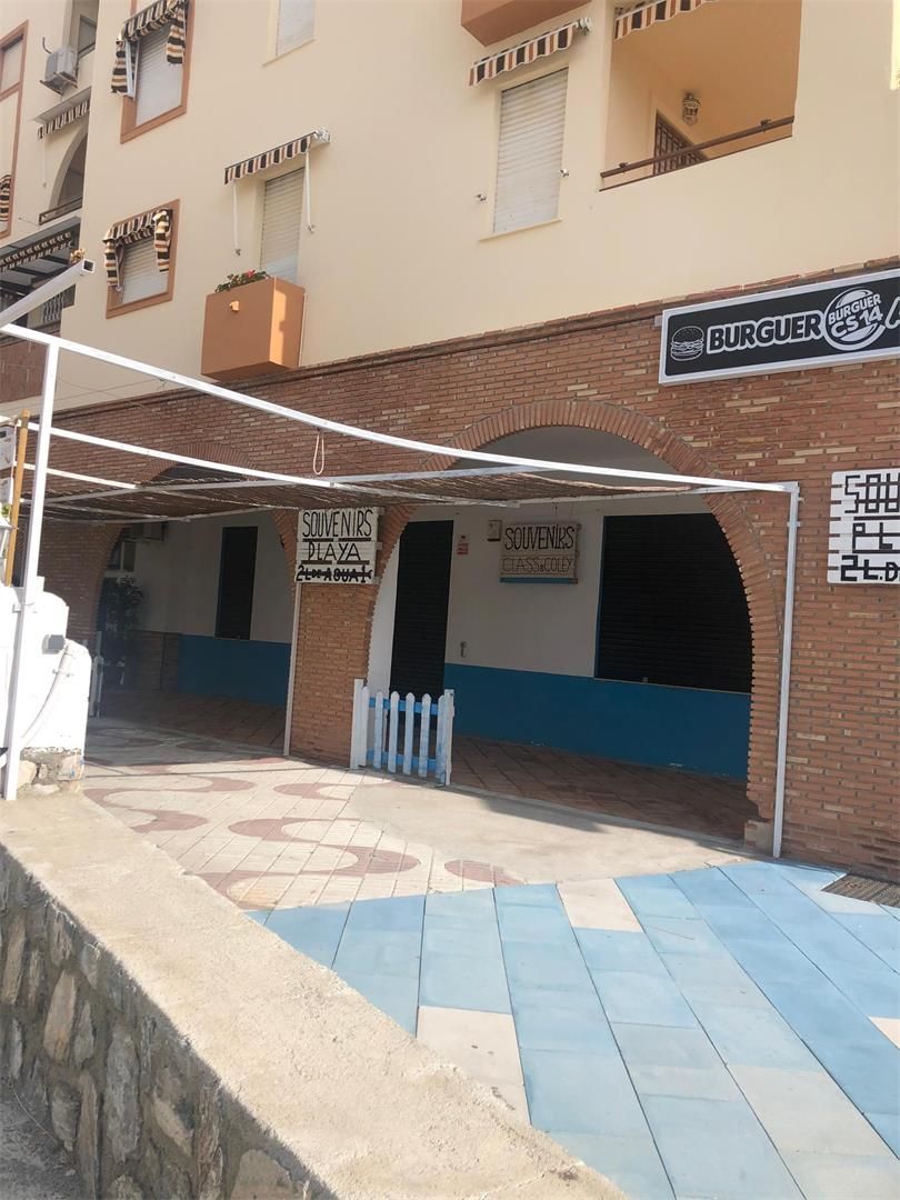 Local en venta en Almuñécar