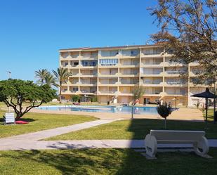 Vista exterior de Planta baixa en venda en Dénia amb Jardí privat, Terrassa i Piscina