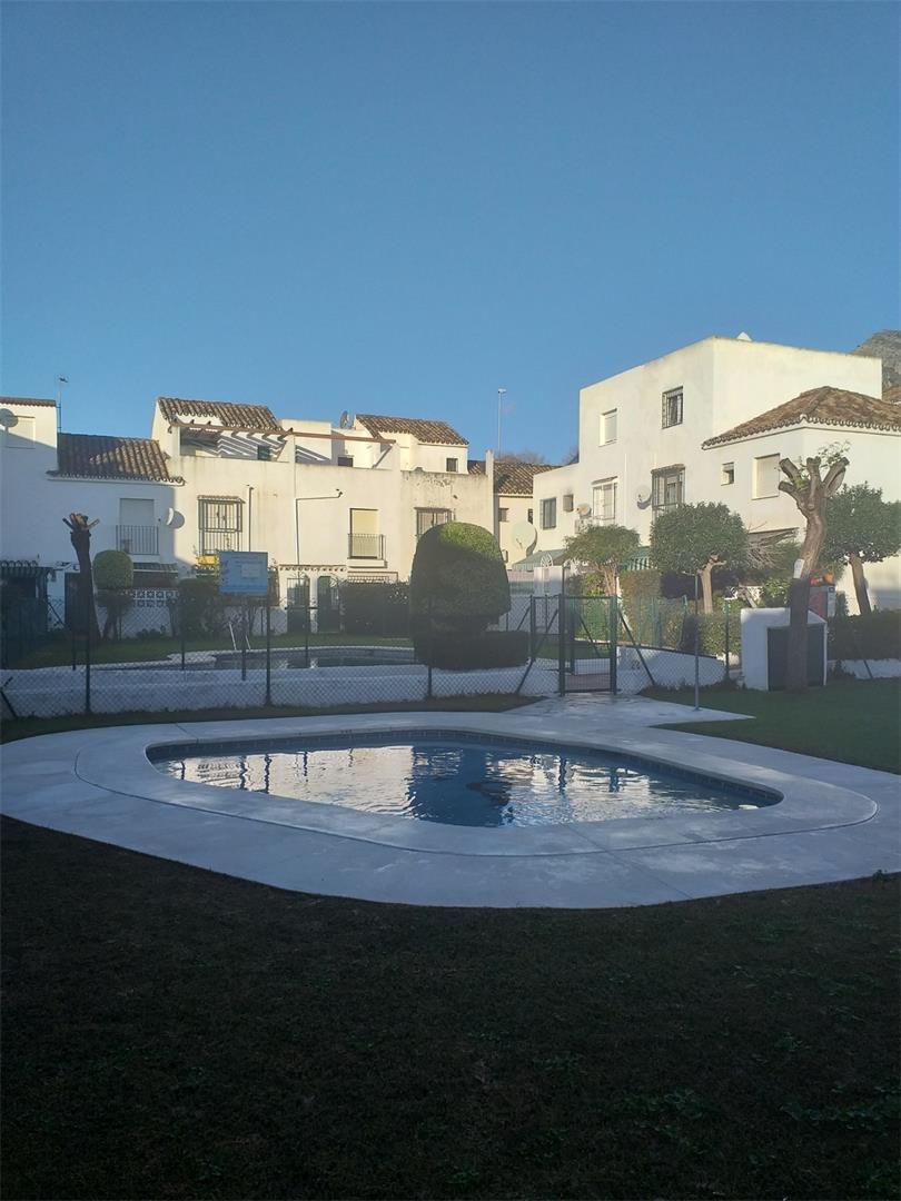 Casa adosada en venta en Arroyo de la Miel, Málaga | fotocasa