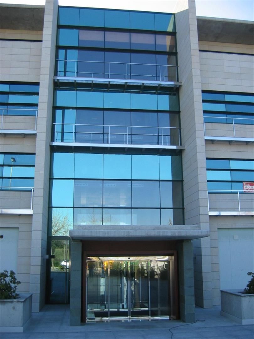 Vista exterior de Oficina en venta en Las Rozas de Madrid