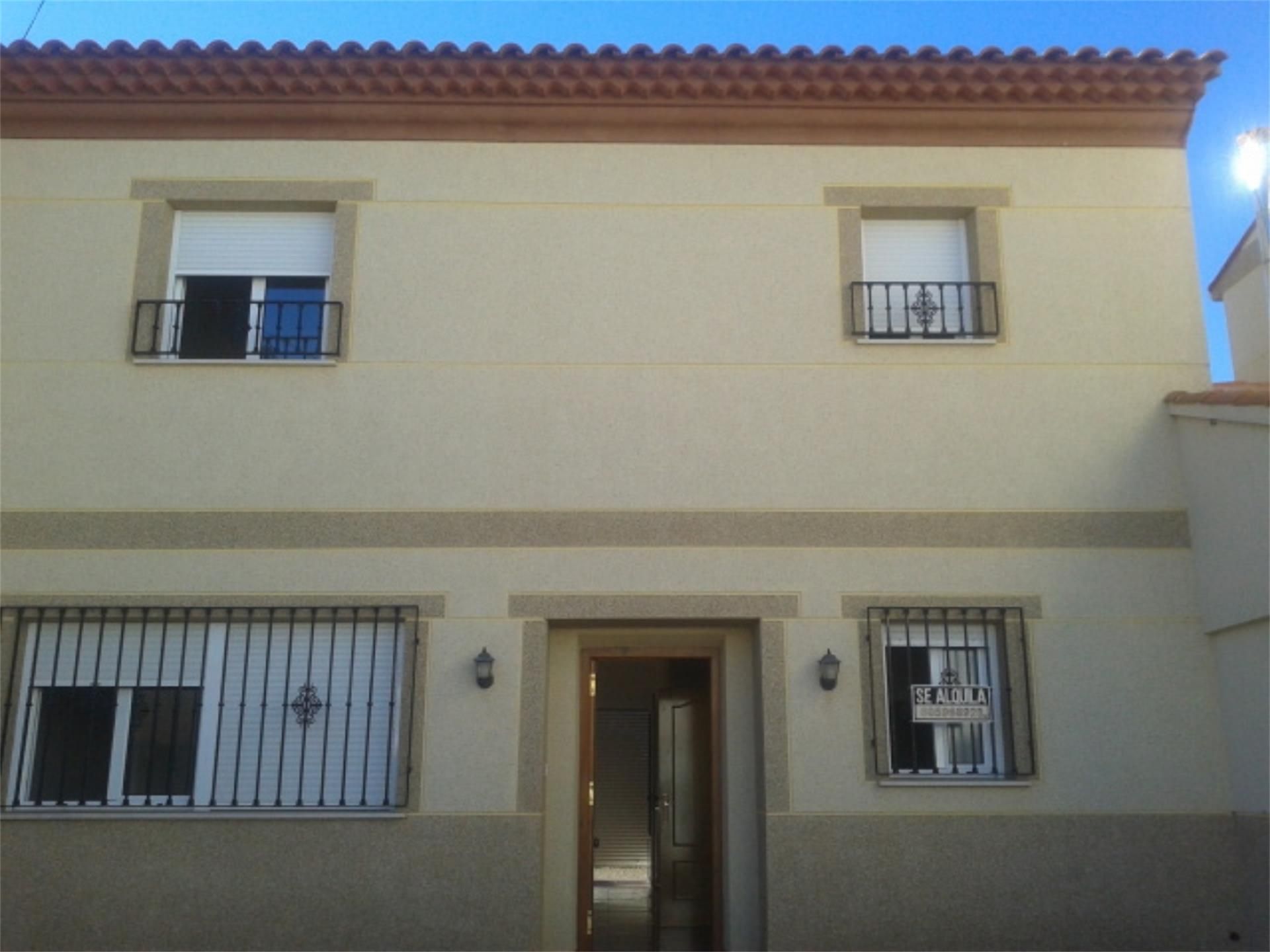 Exterior view of House or chalet for sale in Campillo de Altobuey