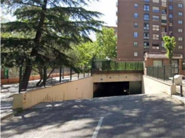 Garaje en Venta en Parque Lisboa - La Paz