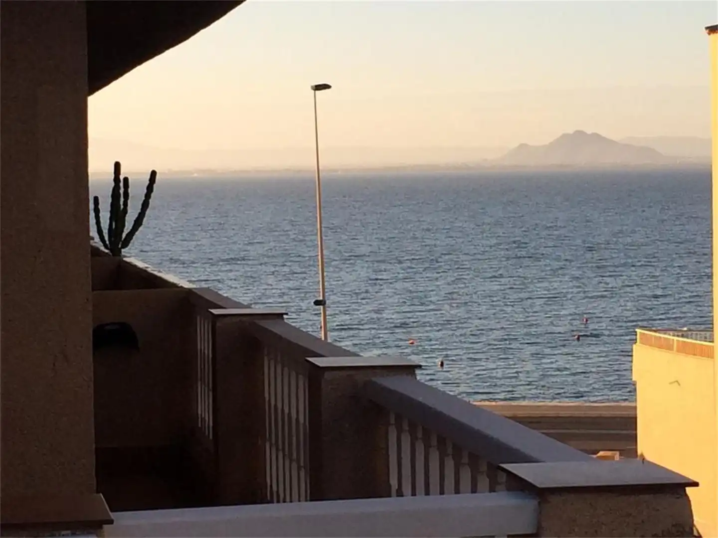 Wohnung zur Miete in Playa de las Gaviotas - El Pedrucho Wohnung zur Miete in Playa de las Gaviotas - El Pedrucho
