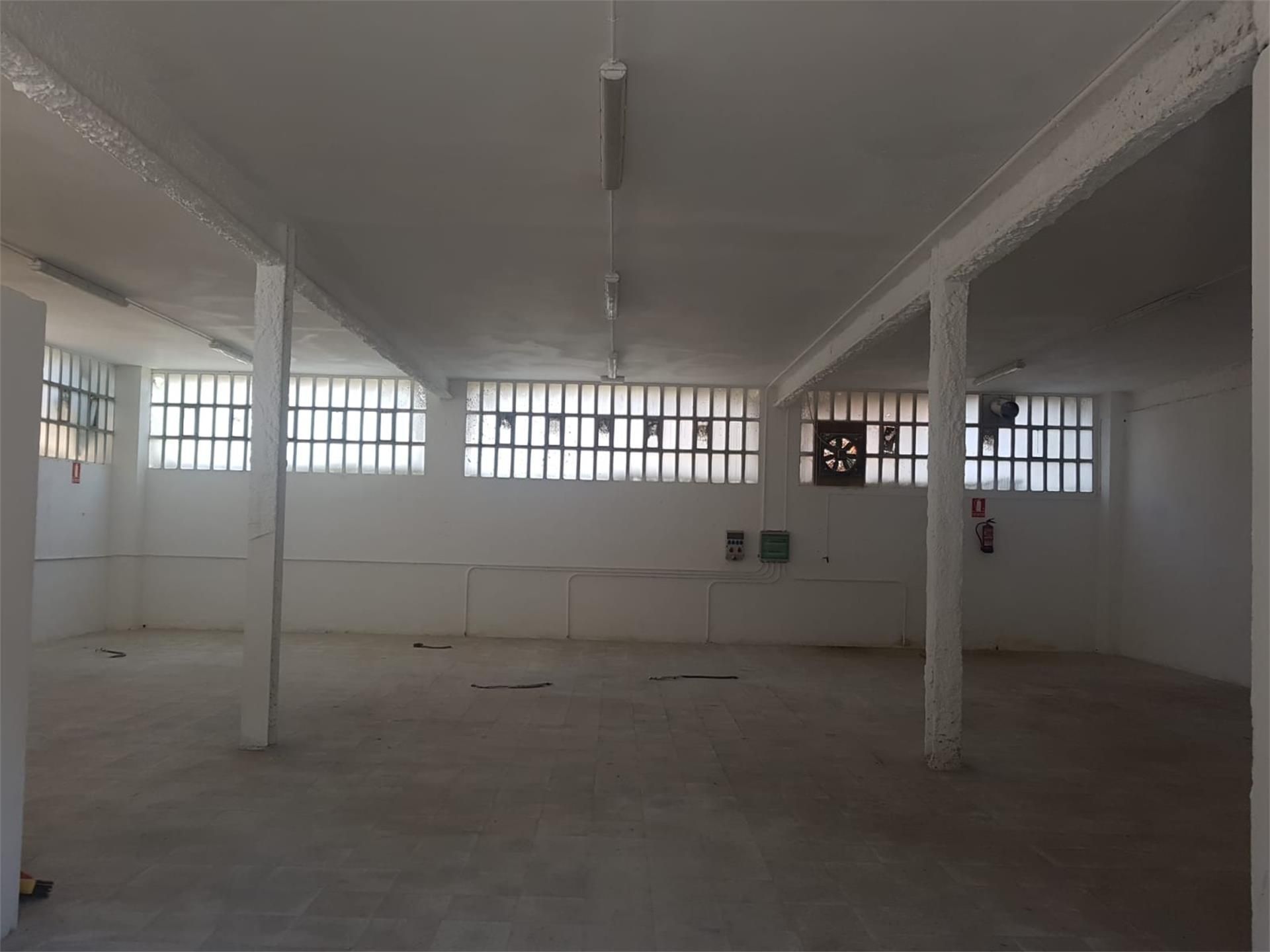 Industrial buildings for sale in Besalú