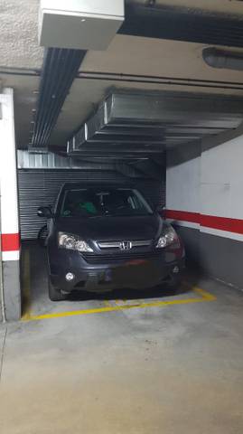 Garaje en Alquiler en Calle José Hierro, 2 en Dehesa Vieja - Puente Cultural