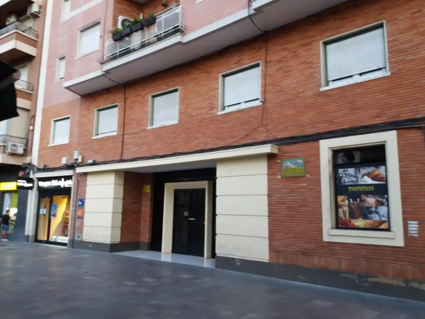 Zimmer in Plaza Circular, 4, La Fama Außenansicht von Wohnung zur untervermieten in Murcia mit Terrasse, Abstellraum und Möbliert