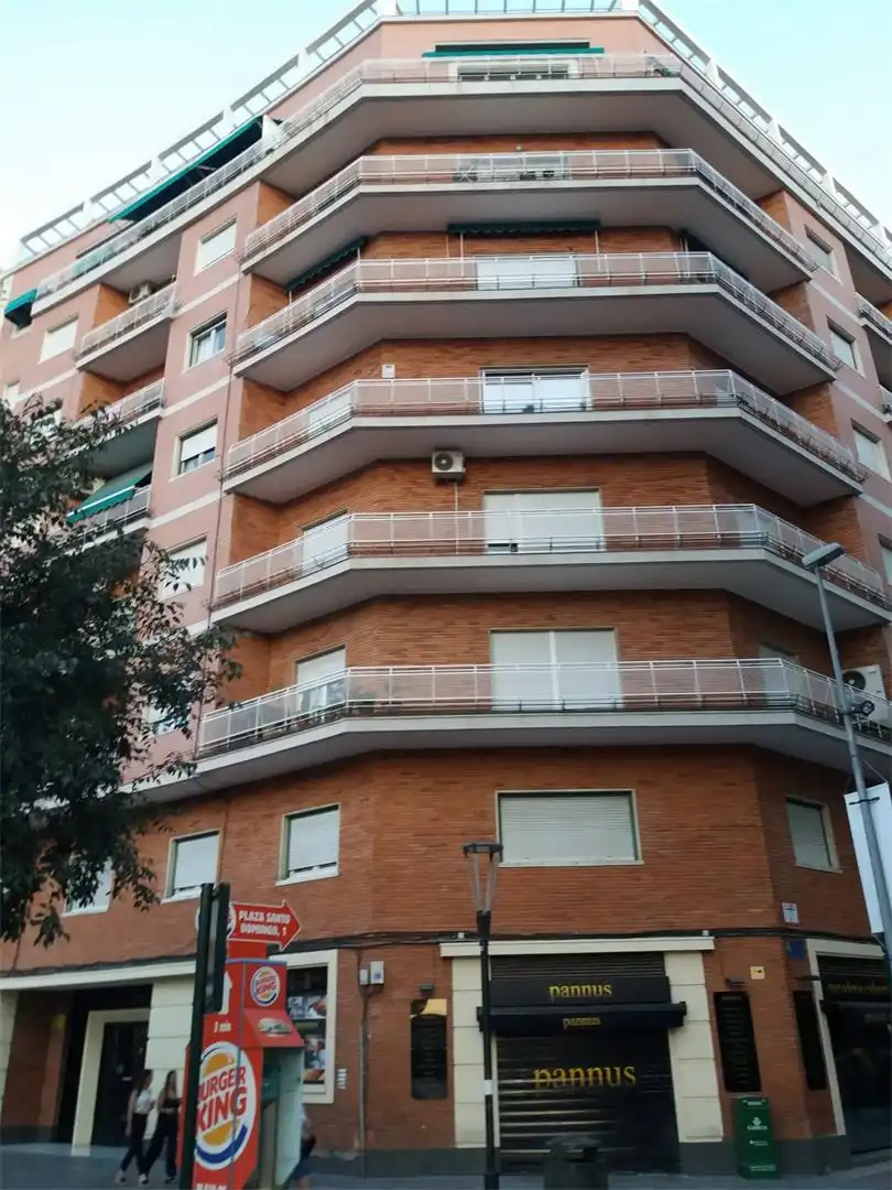 Zimmer in Plaza Circular, 4, La Fama Außenansicht von Wohnung zur untervermieten in Murcia mit Terrasse, Abstellraum und Möbliert