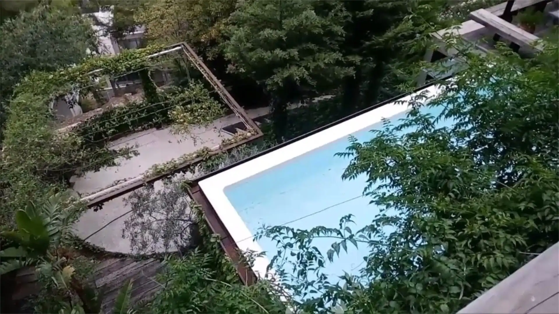 Piscina de Casa o xalet en venda en Chiva amb Terrassa i Piscina