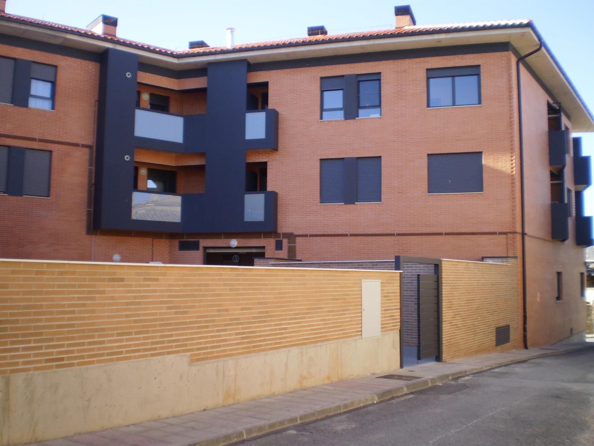 Exterior view of Flat for sale in Carcastillo  with Terrace, Storage room and Community parking