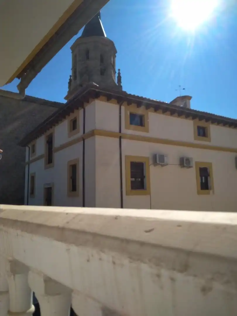 Casa adosada en venda a Calle Pozuelo, 4, Ibros Vista exterior de Casa adosada en venda en Ibros amb Aire condicionat, Terrassa i Forn