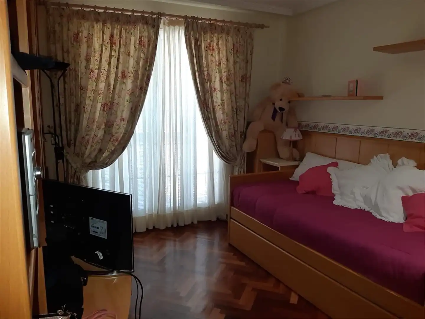 Room in Calle Alimoche, 18, Molino de la Hoz Room in Calle Alimoche, 18, Molino de la Hoz