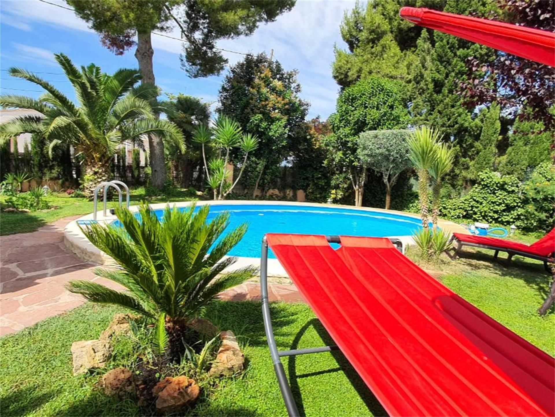 Swimming pool of House or chalet for sale in La Pobla de Vallbona  with Air Conditioner, Terrace and Swimming Pool