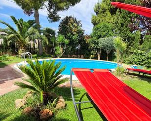 Piscina de Casa o xalet en venda en La Pobla de Vallbona amb Aire condicionat, Terrassa i Piscina