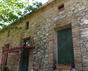 Vista exterior de Finca rústica en venda en La Llacuna amb Terrassa i Piscina