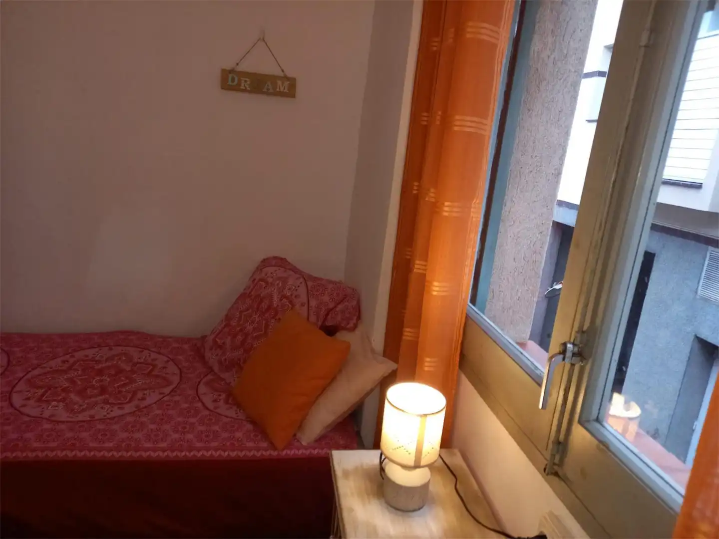 Zimmer in Carretera Banys, 6, Santa Coloma de Farners Schlafzimmer von Einfamilien-Reihenhaus zur untervermieten in Santa Coloma de Farners mit Heizung, Parkett und Möbliert