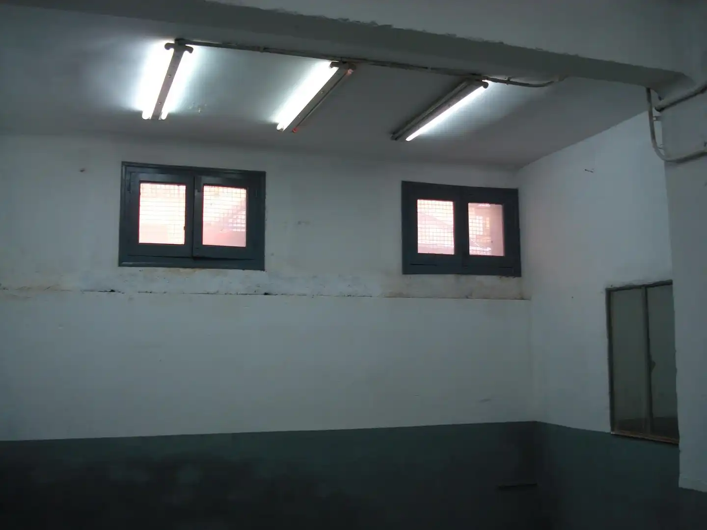 Industrial buildings for sale in Madrid