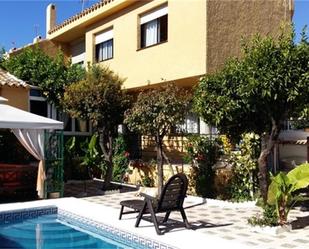 Jardí de Casa adosada en venda en Benalmádena amb Terrassa i Piscina