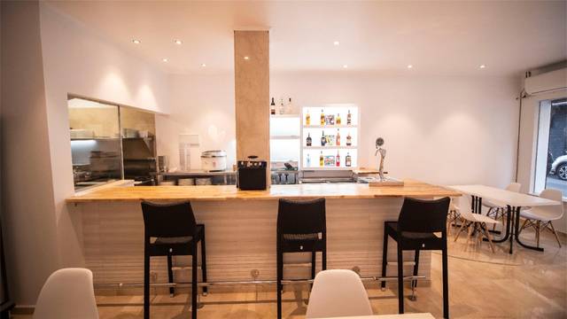 Local comercial en Venta en Carrer Trasimé, 67 en S'Arenal