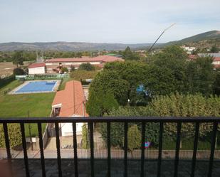 Piscina de Pis en venda en Verín amb Terrassa