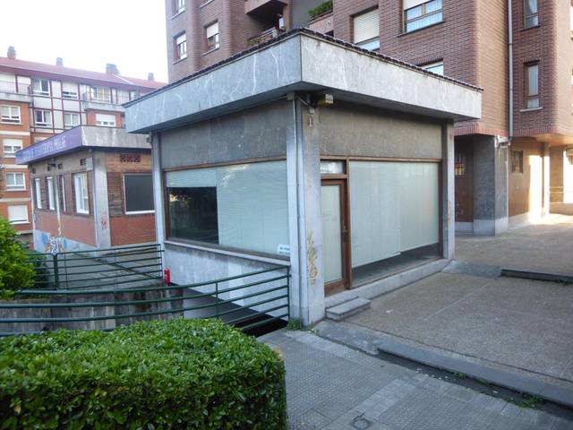 Local comercial en Venta en Txurdinaga