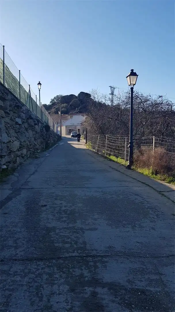 Vista exterior de Terreno en venta en Hinojosa de San Vicente
