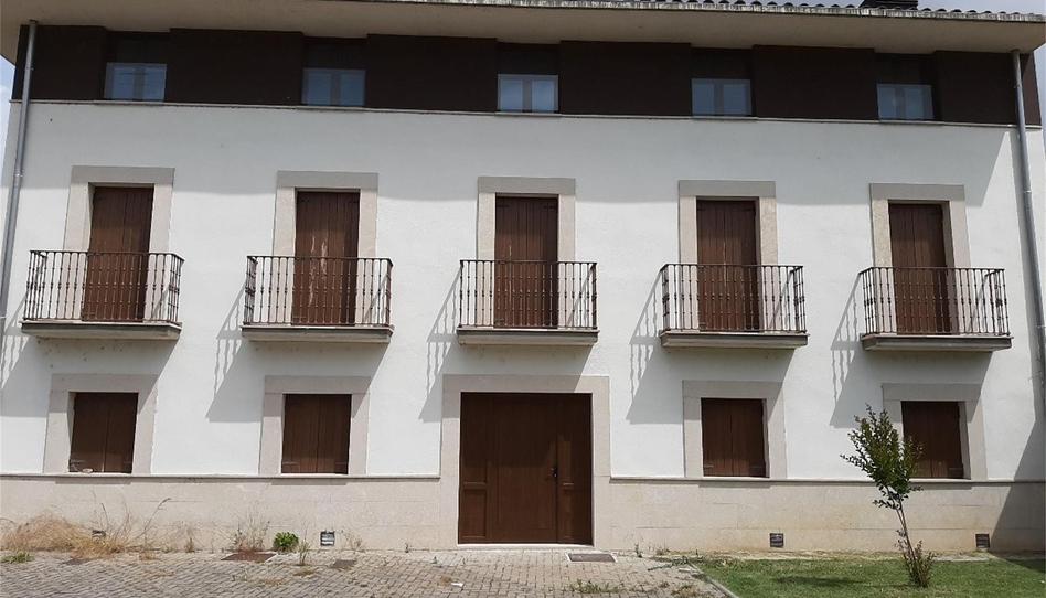 Single-family semi-detached for sale in Cendea de Olza / Oltza Zendea, Navarra - image 1 Photo 1 of Single-family semi-detached for sale in Cendea de Olza / Oltza Zendea, Navarra