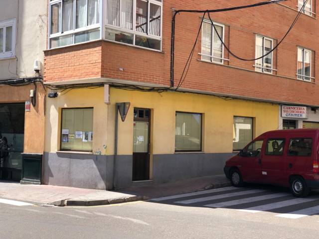 Local comercial en Alquiler en Callejón de Churruca, 8 en Los Bloques