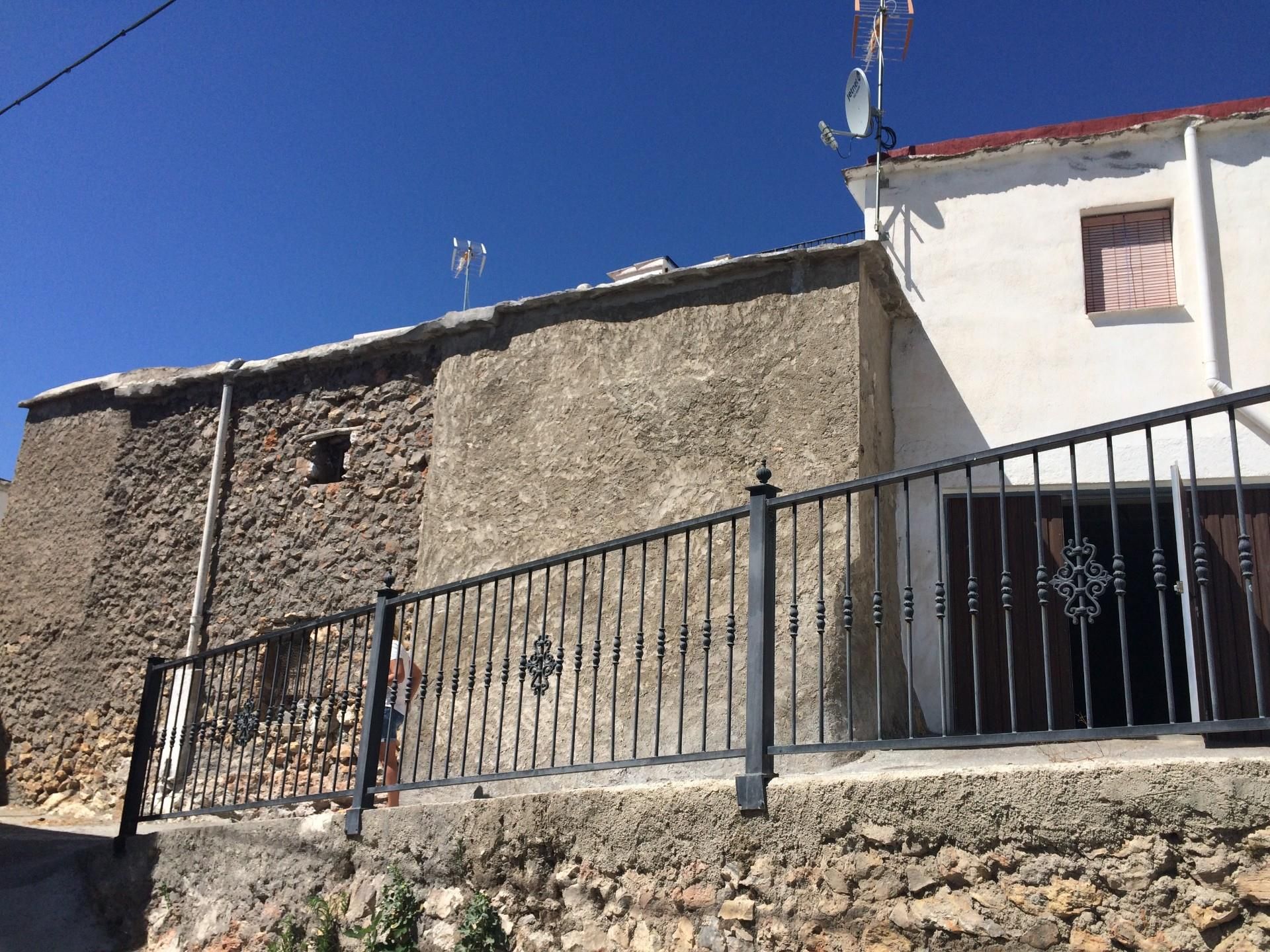 Exterior view of Country house for sale in Almegíjar