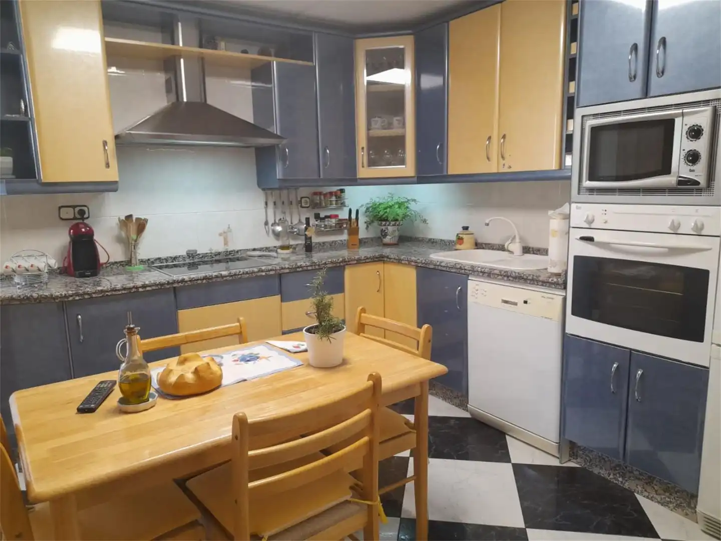 Cocina de Piso en venta en Torredelcampo con Aire acondicionado, Calefacción y Terraza