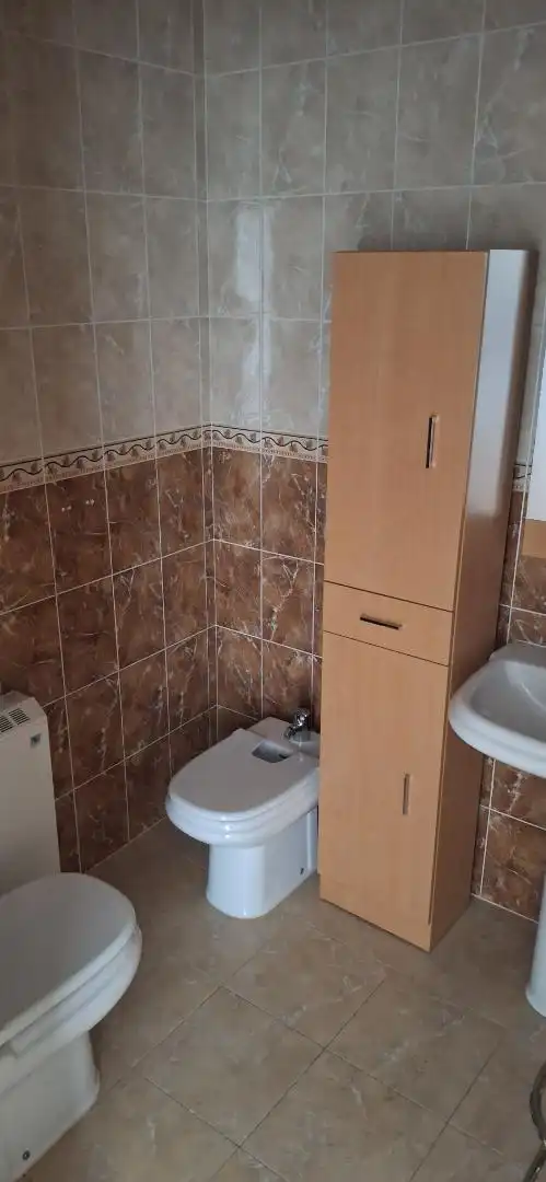 Detached homes for sale in Calle Andalucía, Argamasilla de Calatrava Bathroom of Detached homes for sale in Argamasilla de Calatrava with Heating, Storage room and Oven