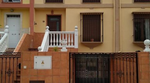Foto 2 de Casa adosada en venda a Calle el Gastor, 19, Juzgados - La Feria, Málaga