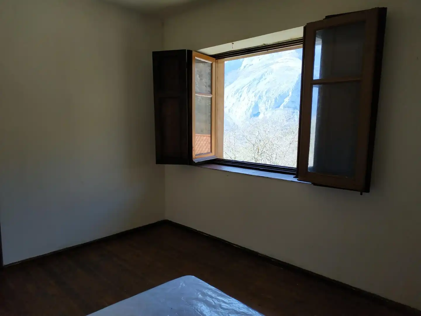 Bedroom of Flat for sale in Oseja de Sajambre  with Terrace, Community parking and Balcony