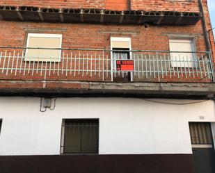 Vista exterior de Casa adosada en venda en Bohonal de Ibor