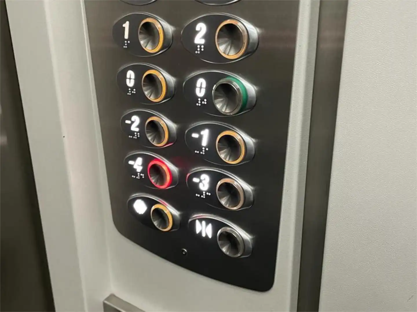 Garaje en venta en Carrer de Cornet i Mas, 26, Sarrià Parking de Garaje en venta en Barcelona
