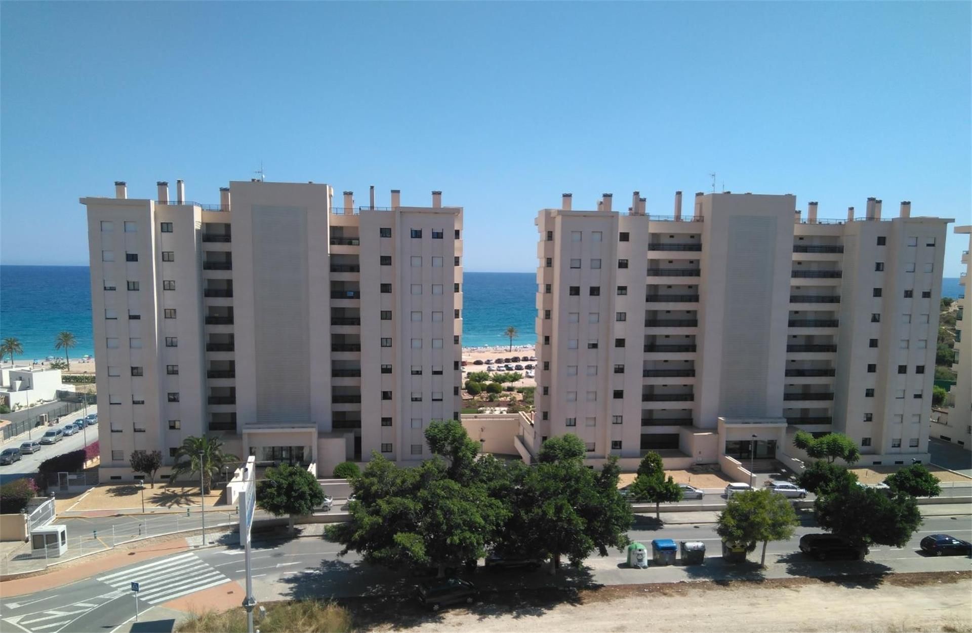 Exterior view of Garage for sale in Villajoyosa / La Vila Joiosa