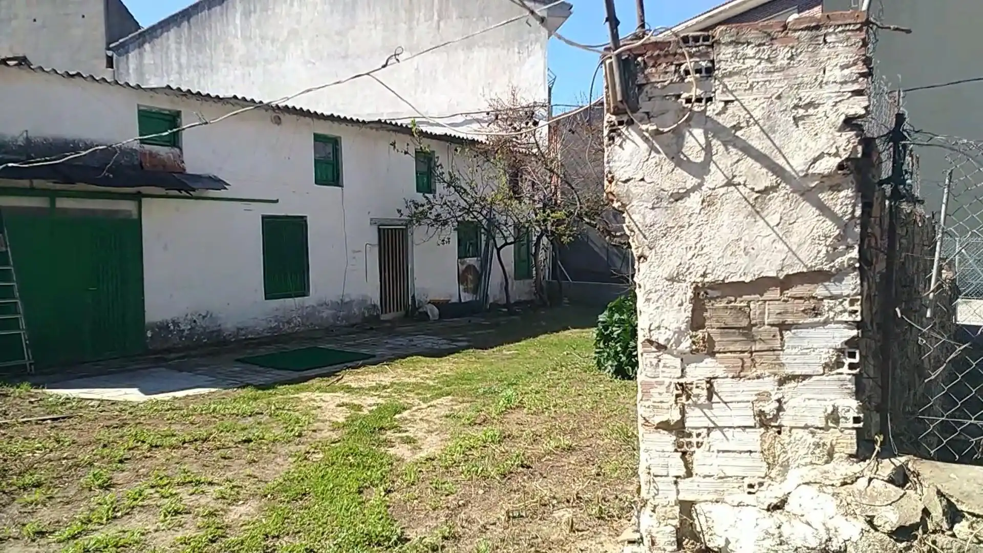 Casa adosada en venta en Sotillo de la Adrada con Jardín privado, Terraza y Piscina
