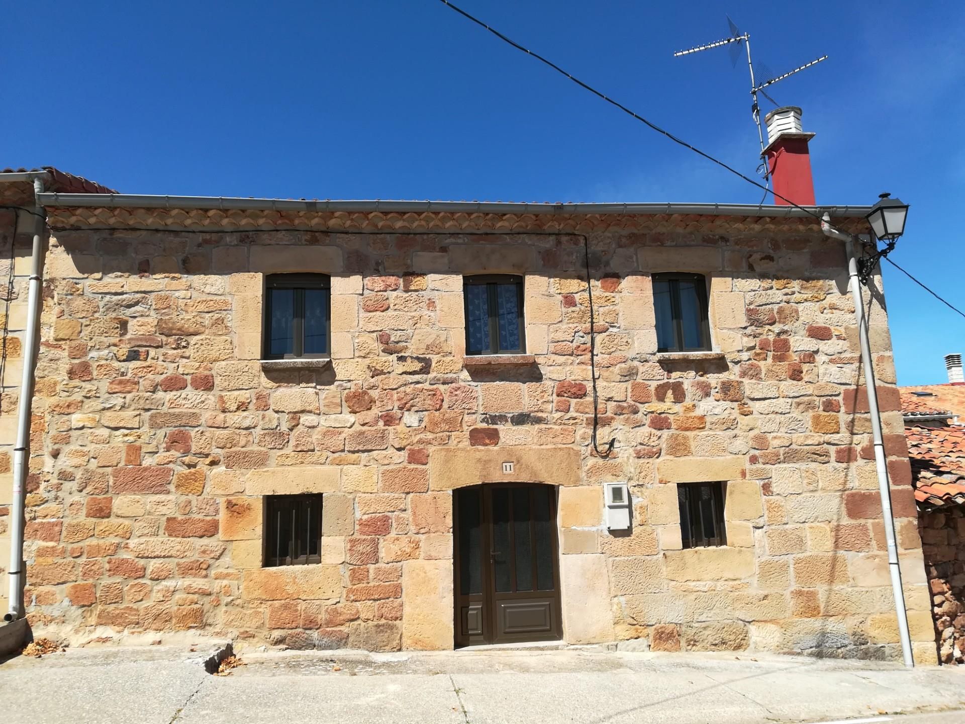 Exterior view of Country house for sale in Campolara