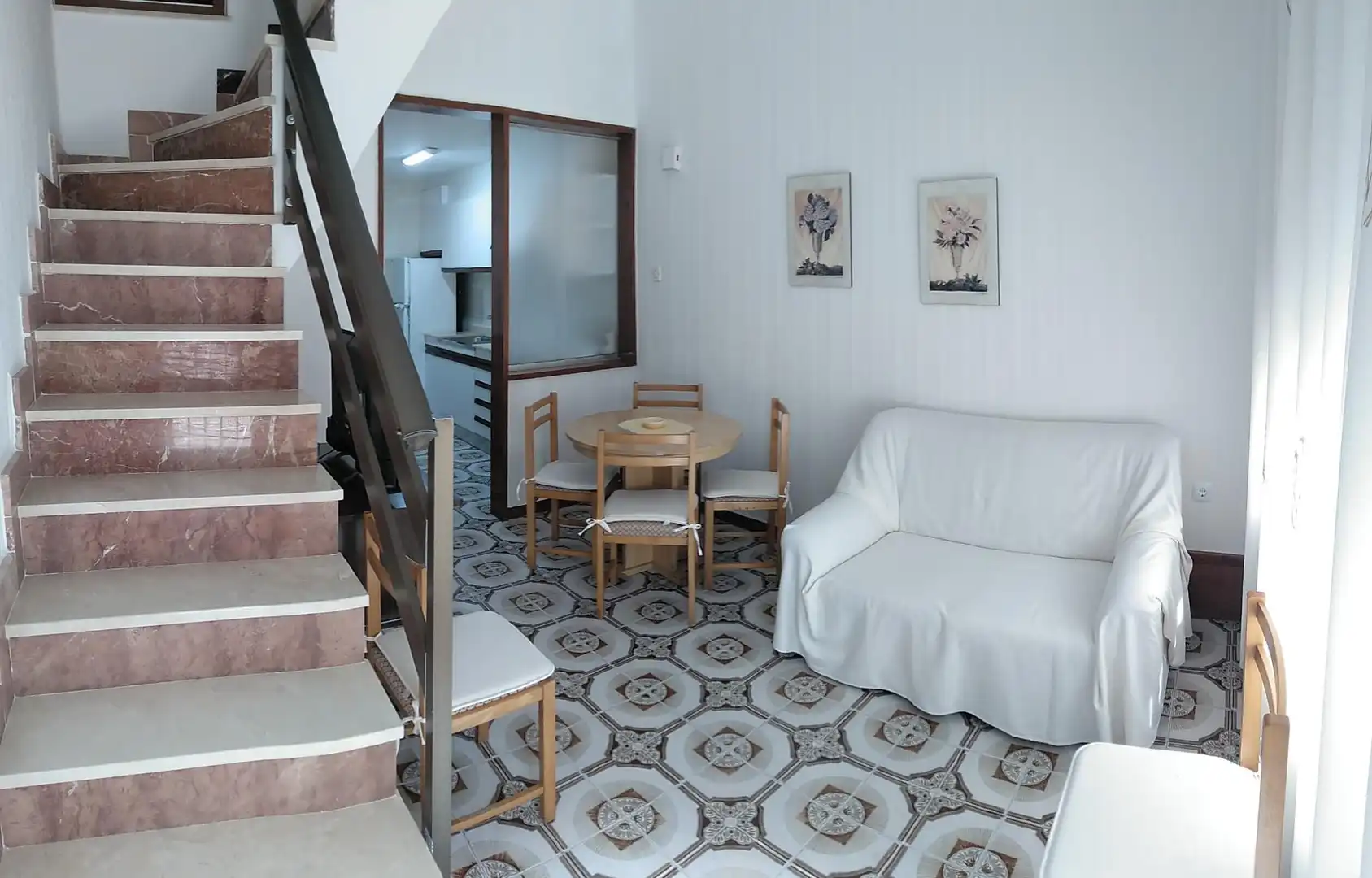Piso en venta en Plaza San Ramón, 29, Alcalà de Xivert pueblo Sala de estar de Piso en venta en Alcalà de Xivert con Terraza