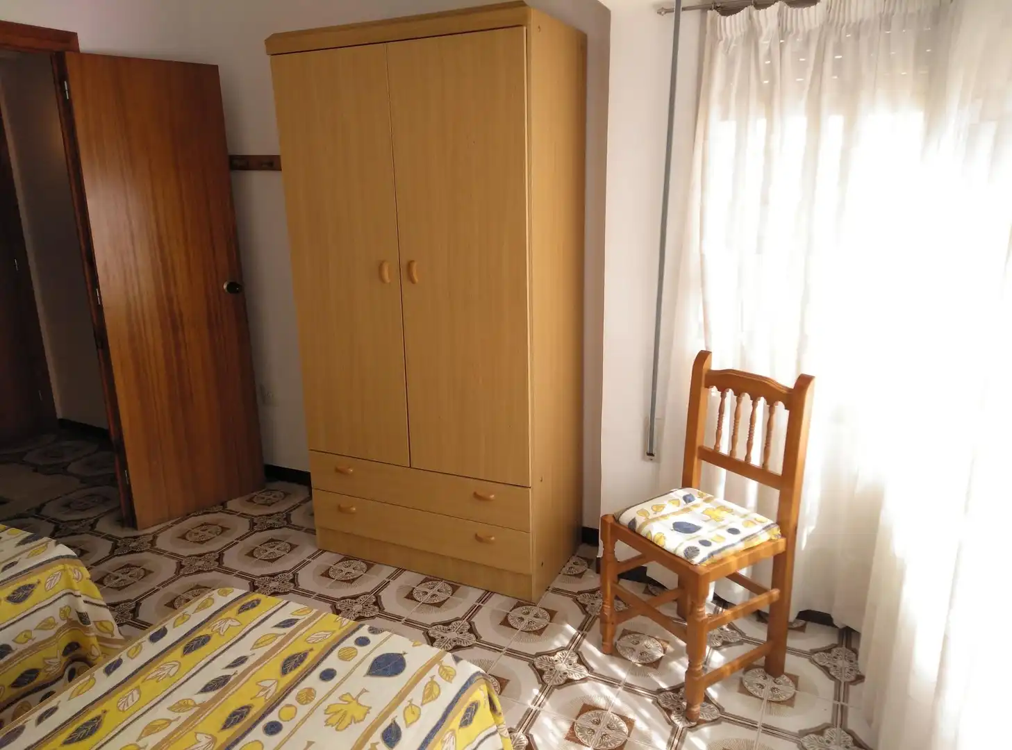 Piso en venta en Plaza San Ramón, 29, Alcalà de Xivert pueblo Habitación de Piso en venta en Alcalà de Xivert con Terraza