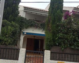 Exterior view of Single-family semi-detached for sale in Alcalà de Xivert  with Air Conditioner, Private garden and Parquet flooring