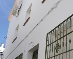 Vista exterior de Casa adosada en venda en Itrabo amb Aire condicionat i Terrassa