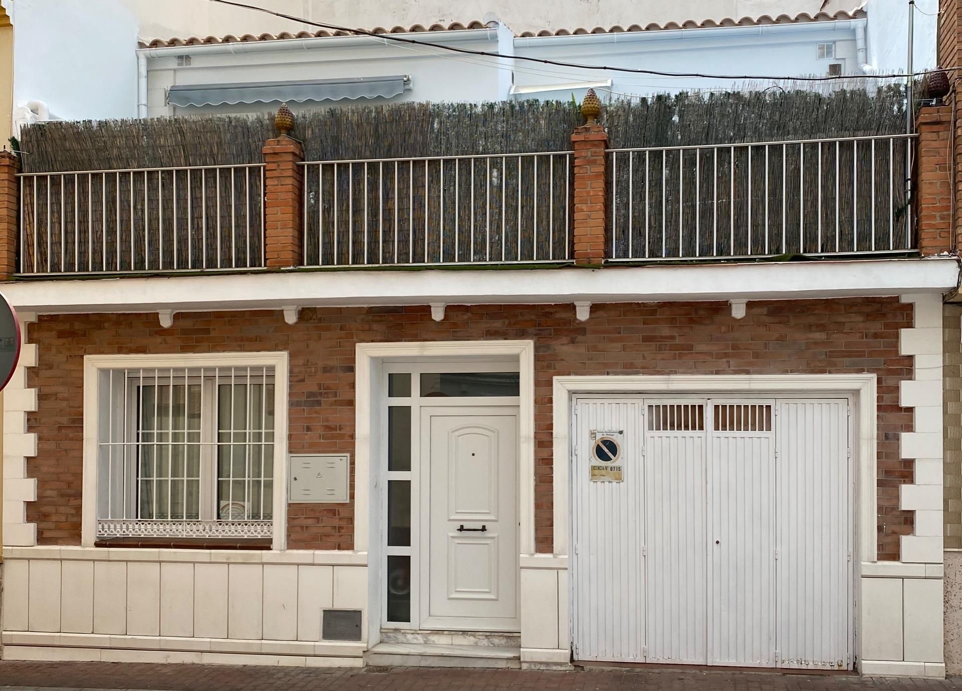 Vista exterior de Casa adosada en venda en Málaga Capital amb Aire condicionat, Calefacció i Terrassa