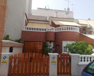 Exterior view of Single-family semi-detached for sale in Almoradí  with Air Conditioner, Terrace and Balcony