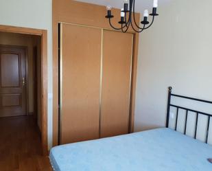 Bedroom of Apartment to rent in Socuéllamos