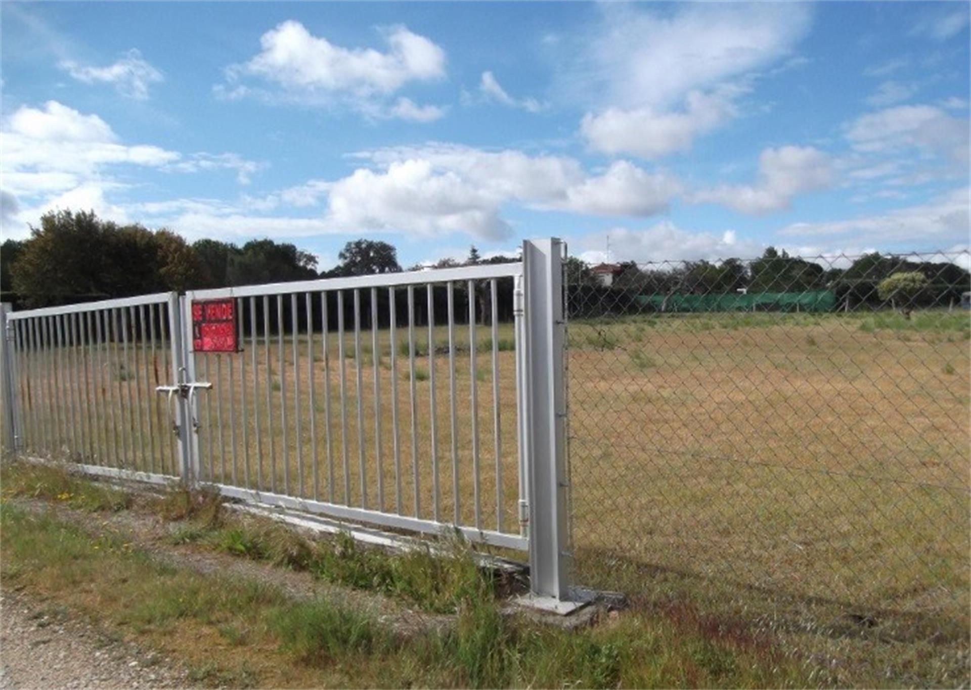Constructible Land for sale in Mozárbez