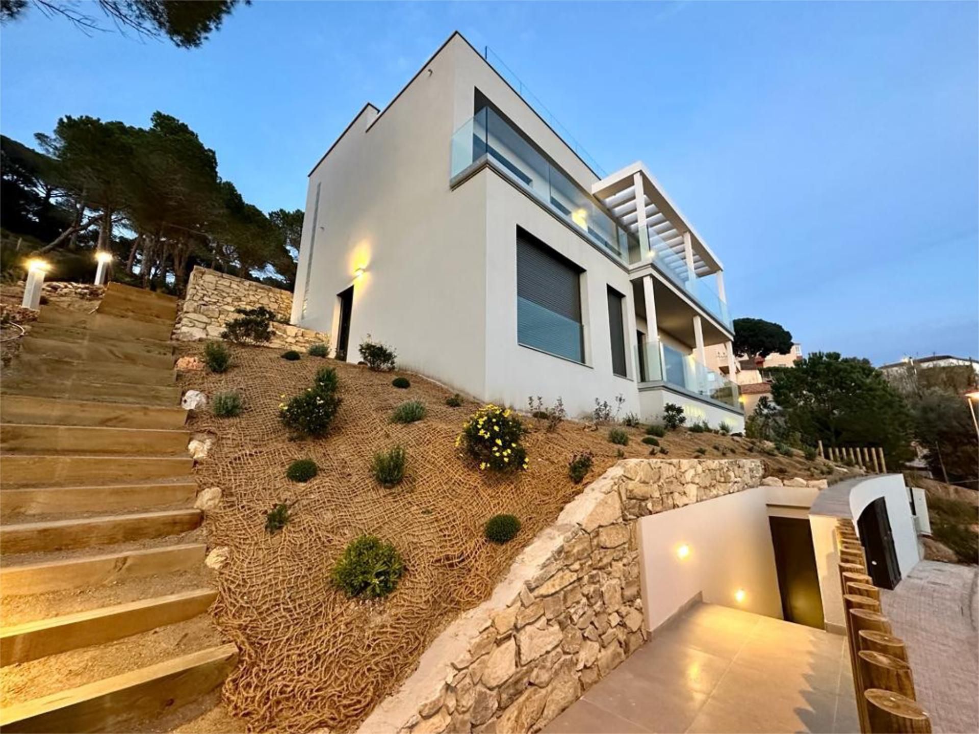 Exterior view of Flat for sale in Lloret de Mar  with Air Conditioner, Heating and Private garden