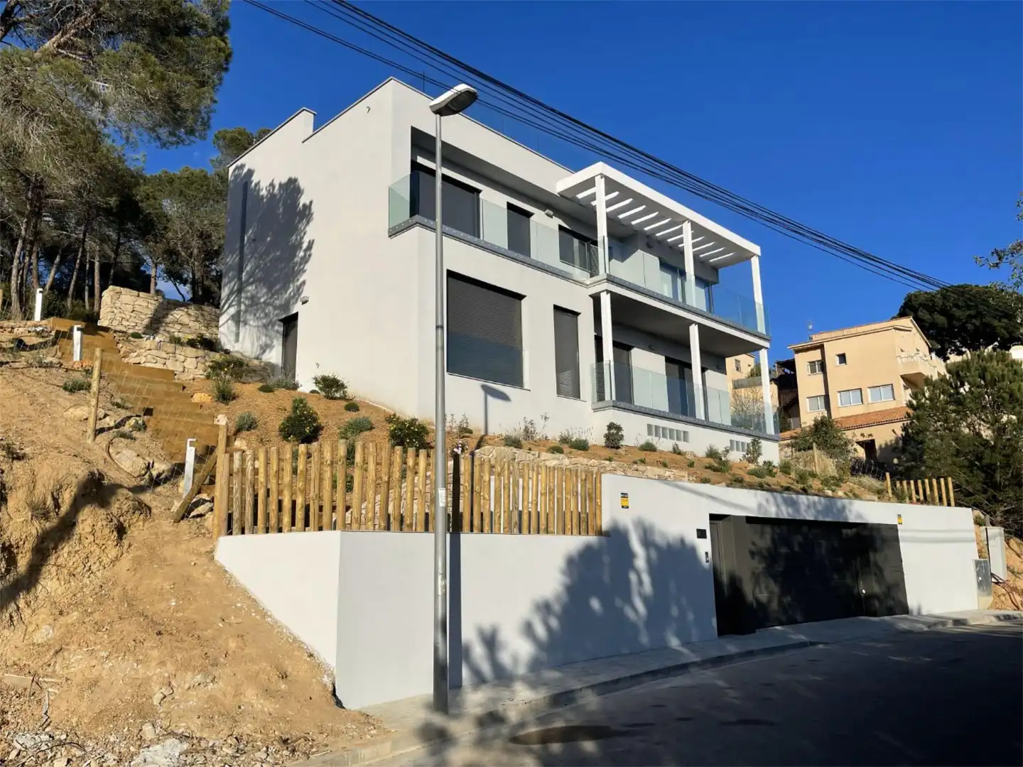 Piso en venta en Carrer València, 58, Lloret Verd - Els Pinars Vista exterior de Piso en venta en Lloret de Mar con Aire acondicionado, Calefacción y Jardín privado